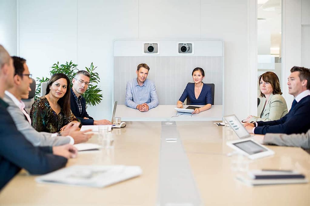 Cisco-TelePresence-MX800-web
